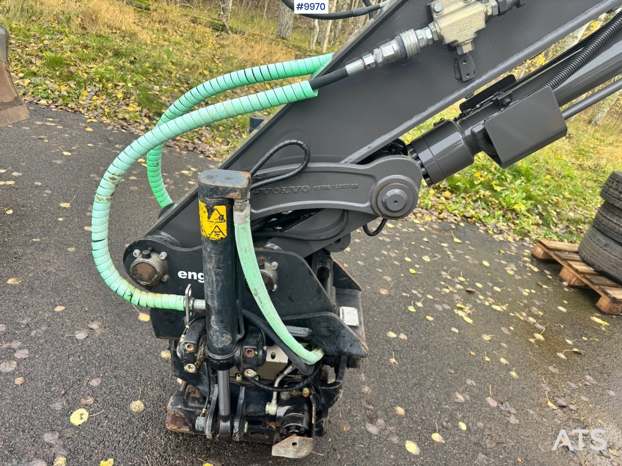 Volvo ECR88D crawler excavator with rotor tilt, 3 buckets, and ripper. 910 hours! - Lánctalpas kotró: 4 kép. Volvo ECR88D crawler excavator with rotor tilt, 3 buckets, and ripper. 910 hours! - Lánctalpas kotró: 4 kép.