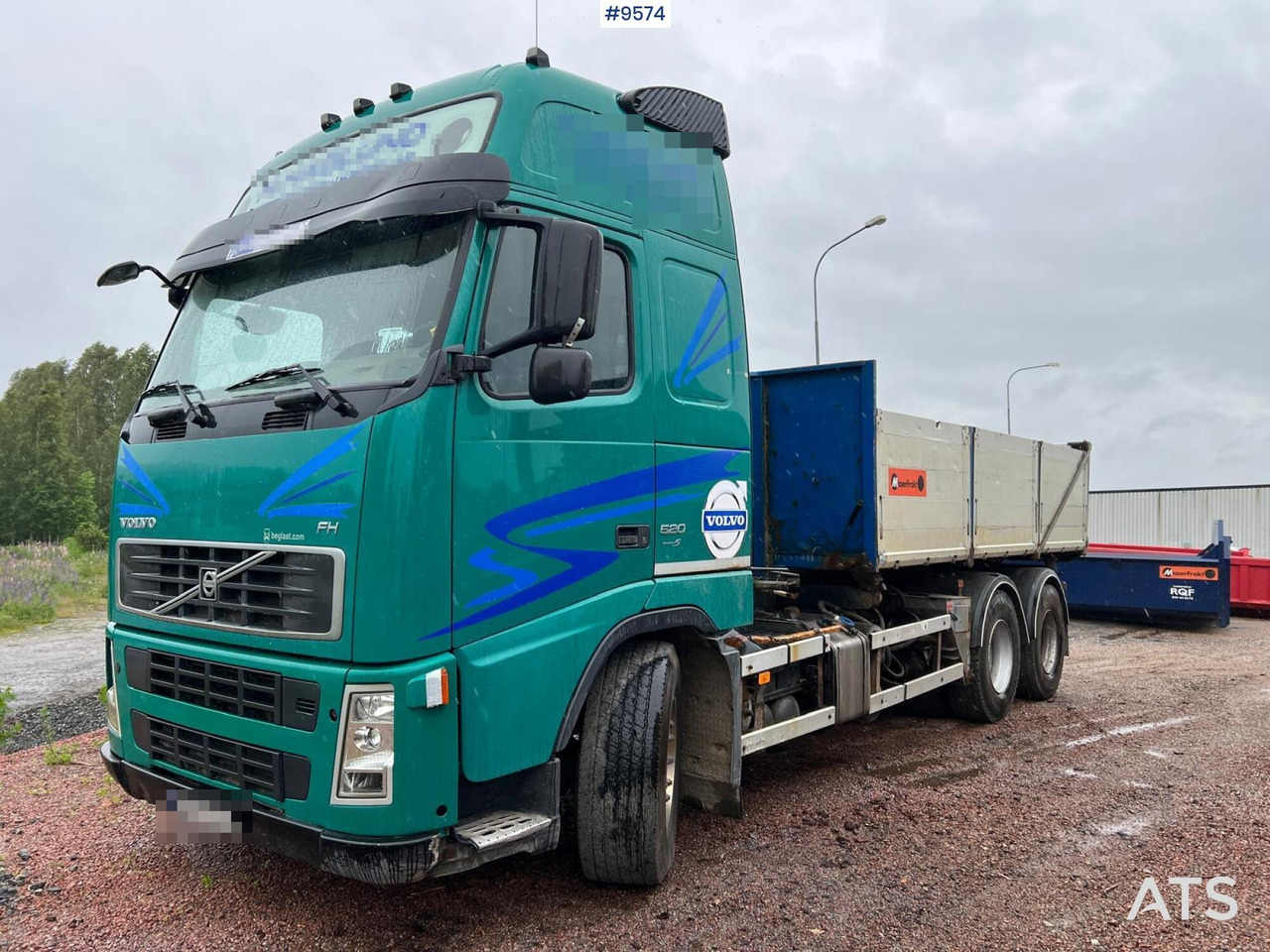 Volvo FH 520 6X4 Quick lock with flatbed - Platós teherautó: 1 kép. Volvo FH 520 6X4 Quick lock with flatbed - Platós teherautó: 1 kép.