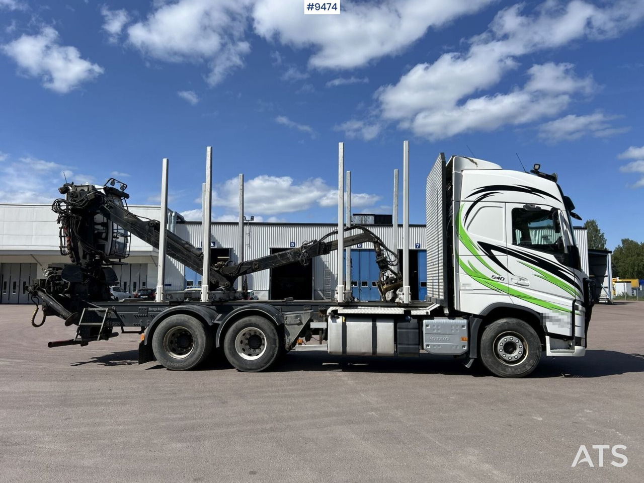 Volvo FH13 Logging truck with Loglift 105S crane - Rönkszállító teherautó, Darus autó: 4 kép. Volvo FH13 Logging truck with Loglift 105S crane - Rönkszállító teherautó, Darus autó: 4 kép.