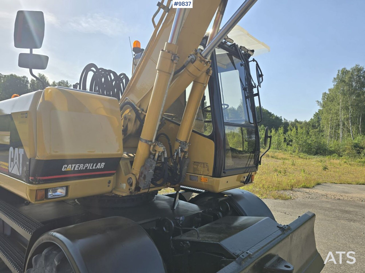 Wheel Excavator CAT M315 (See Video) - Gumikerekes kotró: 4 kép. Wheel Excavator CAT M315 (See Video) - Gumikerekes kotró: 4 kép.
