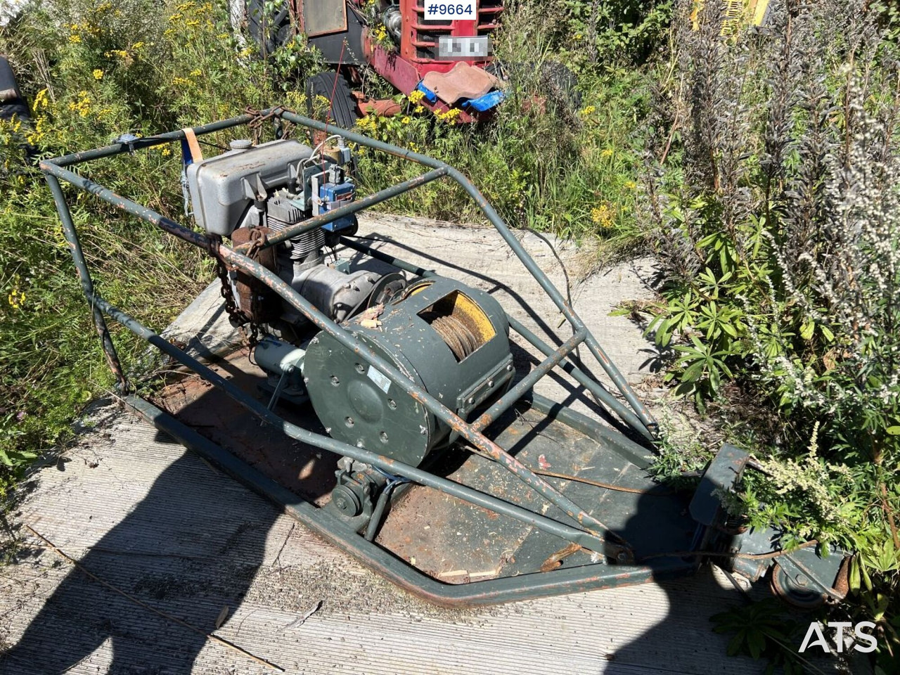 Winch, Sepson 40-07, Petrol-powered - Csörlő: 4 kép. Winch, Sepson 40-07, Petrol-powered - Csörlő: 4 kép.