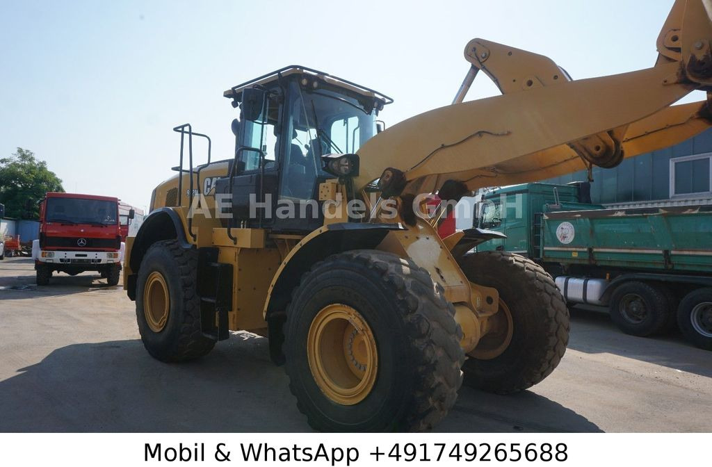 CAT 962 M Wheelloader *4m³-Schaufel / Klima / Kamera - Gumikerekes homlokrakodó: 5 kép. CAT 962 M Wheelloader *4m³-Schaufel / Klima / Kamera - Gumikerekes homlokrakodó: 5 kép.