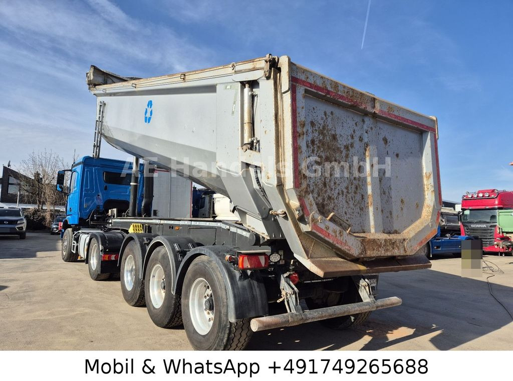 Carnehl CHKS/HH Stahl *25m³/E-Verdeck/1.Lift/Alcoa - Félpótkocsi billenőplatós: 3 kép. Carnehl CHKS/HH Stahl *25m³/E-Verdeck/1.Lift/Alcoa - Félpótkocsi billenőplatós: 3 kép.