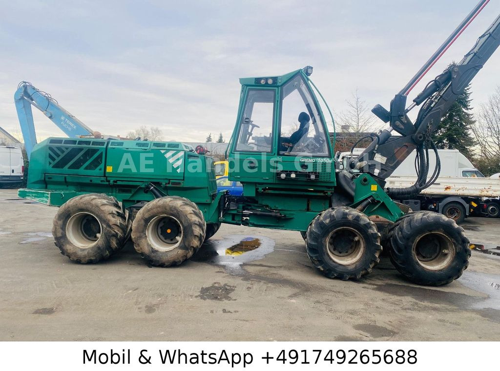 Gremo 1050 H Harvester 8x8 *Mesera/Cunnins - Erdészeti gép: 5 kép. Gremo 1050 H Harvester 8x8 *Mesera/Cunnins - Erdészeti gép: 5 kép.