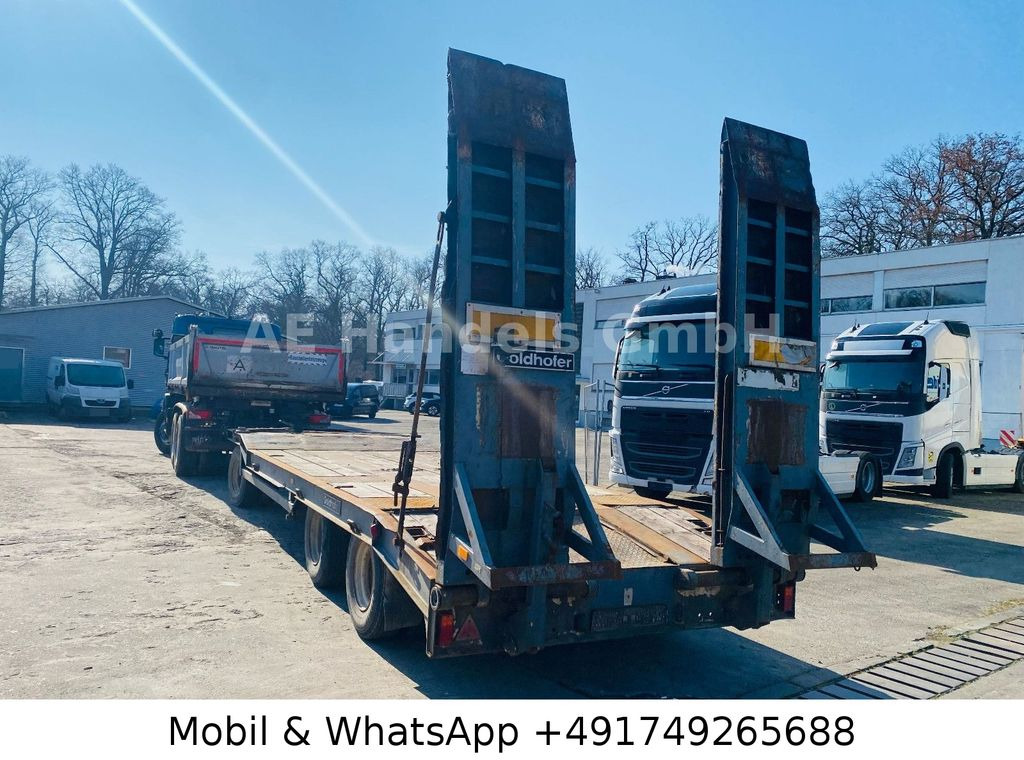 Goldhofer TU 3-24/80 Drehschemel *Rampen/L.8,30m/TÜV-11.25 - Pótkocsi mélybölcsős: 3 kép. Goldhofer TU 3-24/80 Drehschemel *Rampen/L.8,30m/TÜV-11.25 - Pótkocsi mélybölcsős: 3 kép.