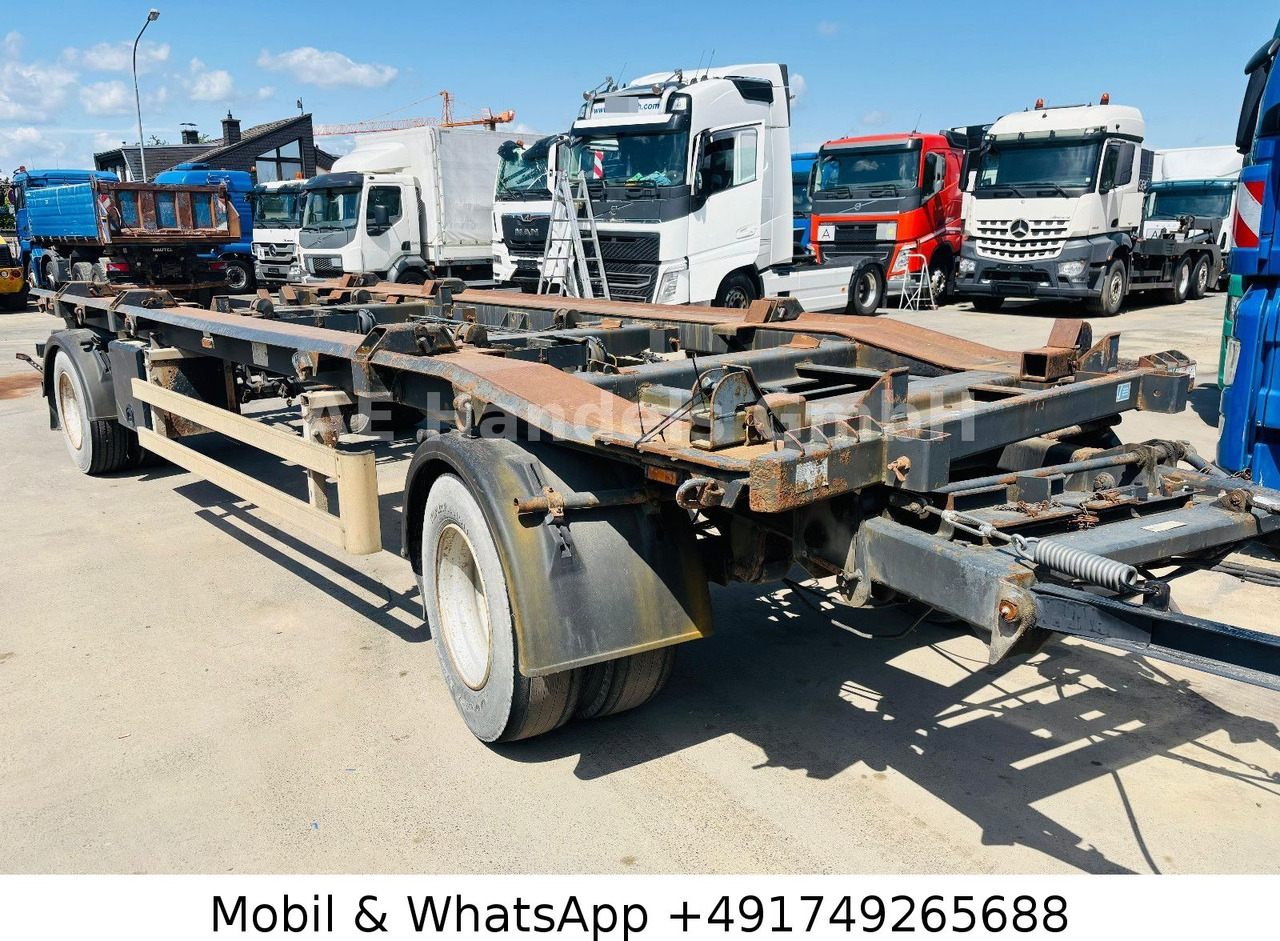HKM K18 ZB 5,0 Combo Absetz-Abroll Drehschemel - Multiliftes/ Konténerszállító pótkocsi: 1 kép. HKM K18 ZB 5,0 Combo Absetz-Abroll Drehschemel - Multiliftes/ Konténerszállító pótkocsi: 1 kép.