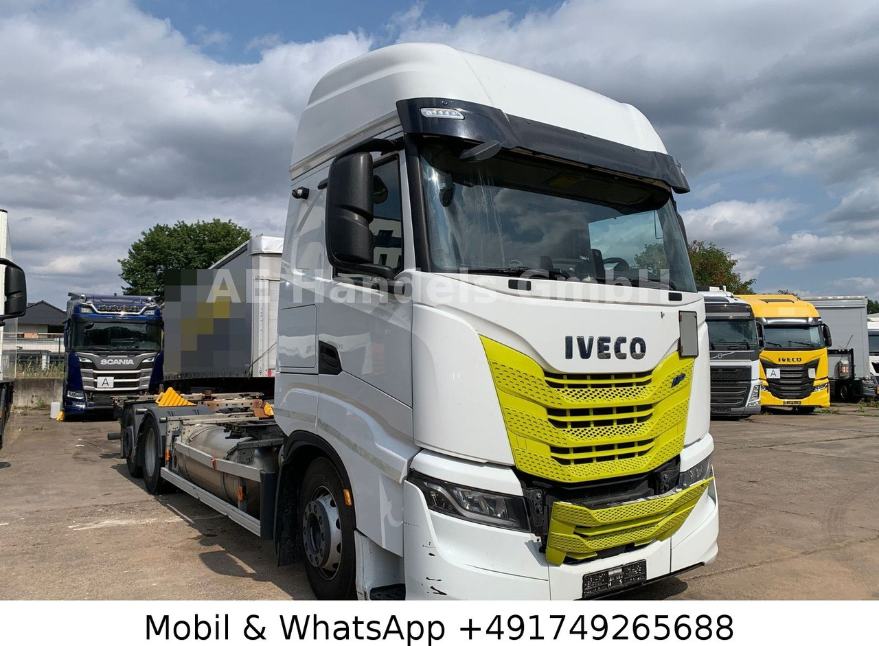 Iveco S-Way 460 LNG BDF 6x2 *Retarder/Lenk+Lift/AHK - Alvaz teherautó: 1 kép. Iveco S-Way 460 LNG BDF 6x2 *Retarder/Lenk+Lift/AHK - Alvaz teherautó: 1 kép.