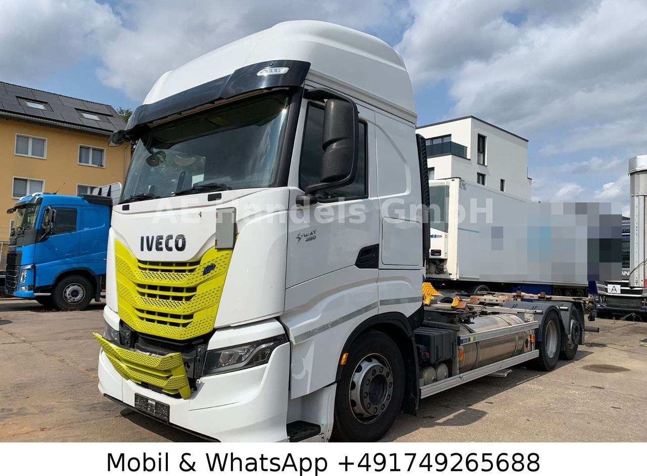 Iveco S-Way 460 LNG BDF 6x2 *Retarder/Lenk+Lift/AHK - Alvaz teherautó: 4 kép. Iveco S-Way 460 LNG BDF 6x2 *Retarder/Lenk+Lift/AHK - Alvaz teherautó: 4 kép.