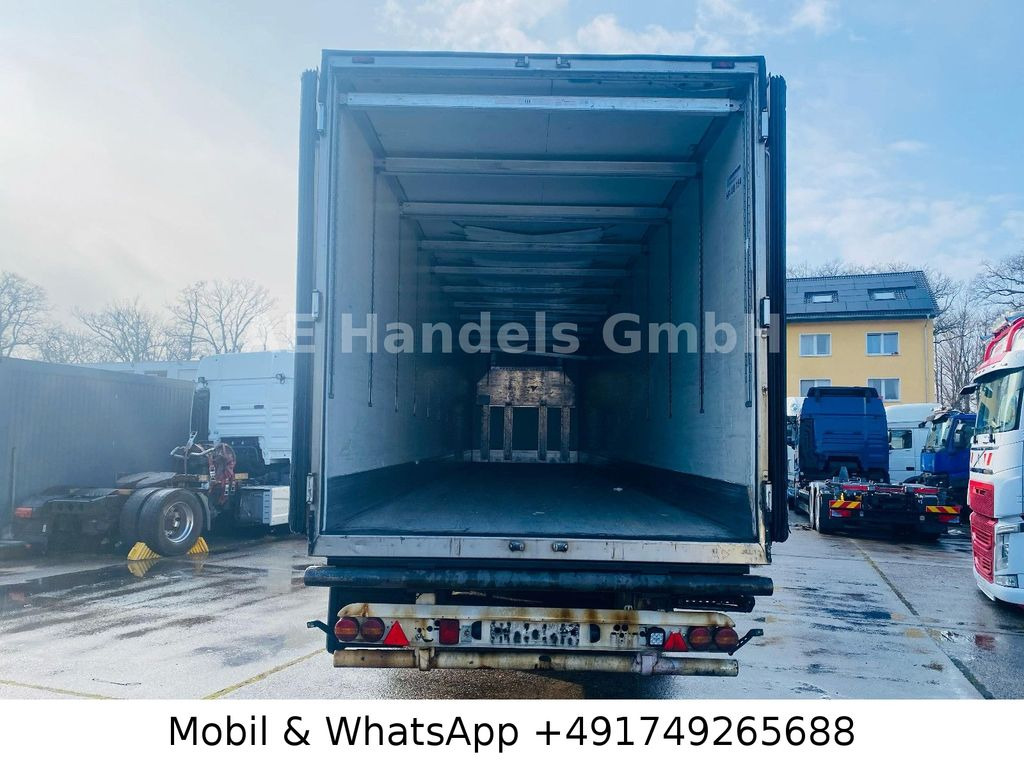 Krone SD *Carrier-Vector-1950/Doppelstock/+-30°/1.Lift Krone SD *Carrier-Vector-1950/Doppelstock/+-30°/1.Lift - Félpótkocsi hűtős: 4 kép. Krone SD *Carrier-Vector-1950/Doppelstock/+-30°/1.Lift Krone SD *Carrier-Vector-1950/Doppelstock/+-30°/1.Lift - Félpótkocsi hűtős: 4 kép.