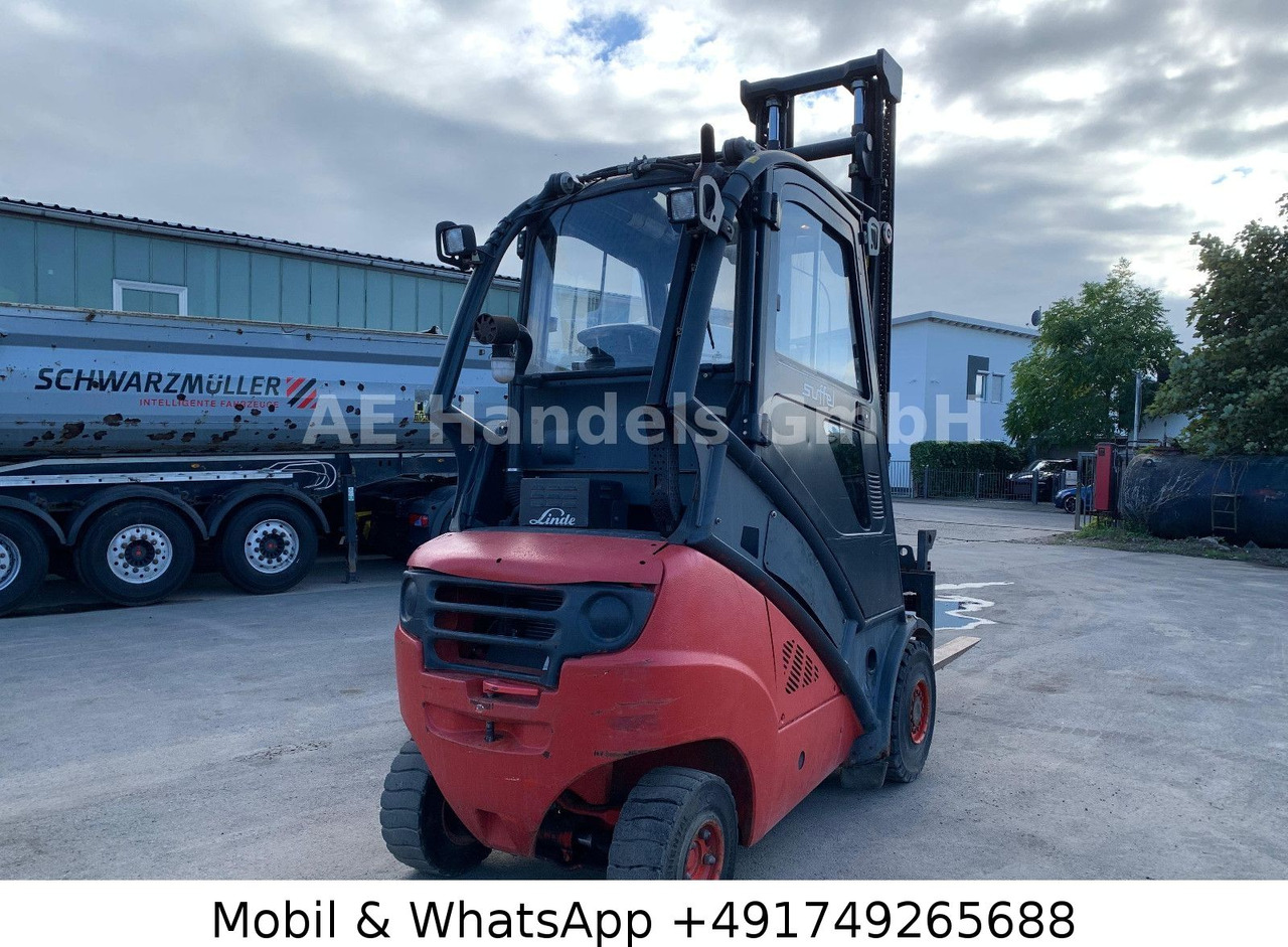 Linde H30D - 3T/5M - Douplex *10.802STD/Seitenschieber - Dízel targonca: 4 kép. Linde H30D - 3T/5M - Douplex *10.802STD/Seitenschieber - Dízel targonca: 4 kép.