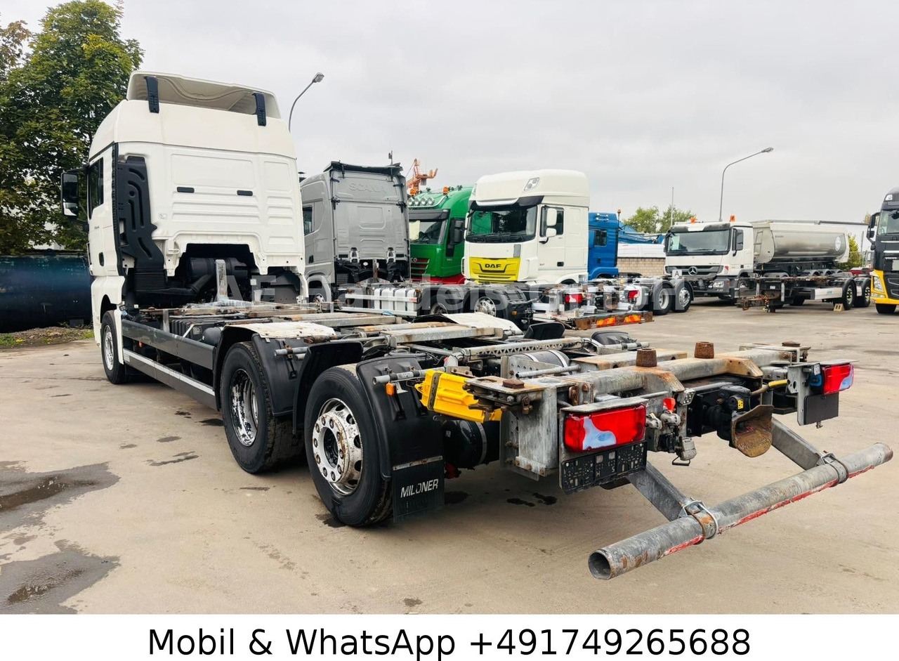 MAN TGX 26.440 BDF XLX LL 6x2 *Retarder/ACC/Lift/AHK - Cserefelépítményes teherautó: 5 kép. MAN TGX 26.440 BDF XLX LL 6x2 *Retarder/ACC/Lift/AHK - Cserefelépítményes teherautó: 5 kép.