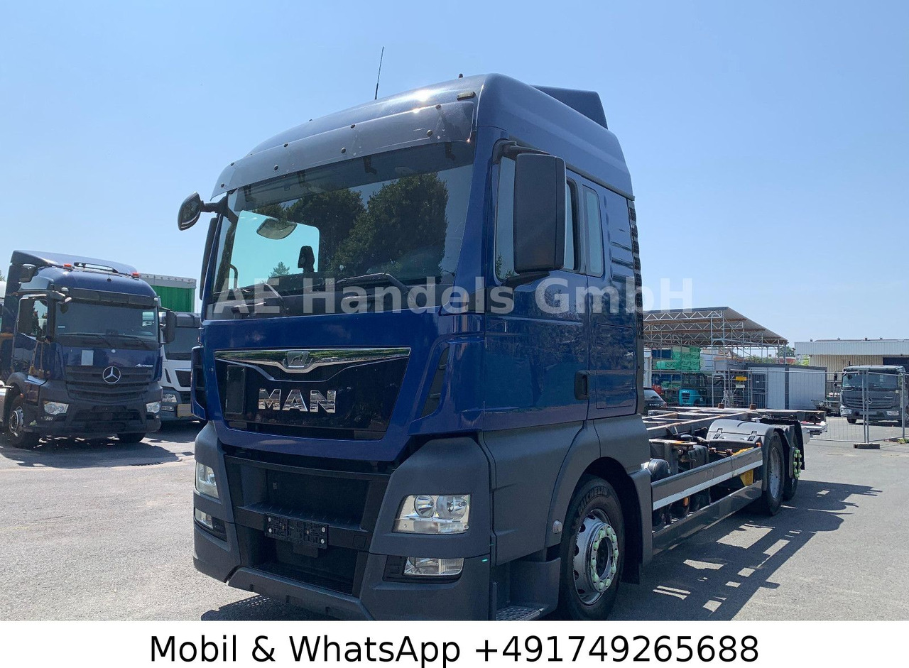 MAN TGX 26.440 XLX LL 6x2 *Retarder/LDW/LBW/3.Lenk - Alvaz teherautó: 1 kép. MAN TGX 26.440 XLX LL 6x2 *Retarder/LDW/LBW/3.Lenk - Alvaz teherautó: 1 kép.