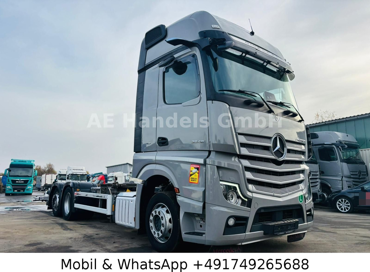 Mercedes-Benz Actros 5 2545 GigaSpace BDF *Retarder/Multi/LBW - Cserefelépítményes teherautó: 1 kép. Mercedes-Benz Actros 5 2545 GigaSpace BDF *Retarder/Multi/LBW - Cserefelépítményes teherautó: 1 kép.