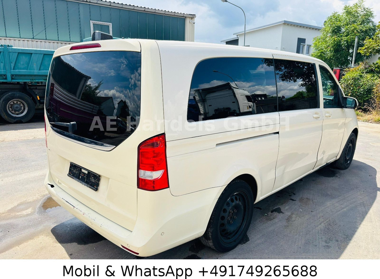 Mercedes-Benz V 250 d extralang*PDC/360°/Leder/Elek.Heckklappe - Kisbusz: 3 kép. Mercedes-Benz V 250 d extralang*PDC/360°/Leder/Elek.Heckklappe - Kisbusz: 3 kép.