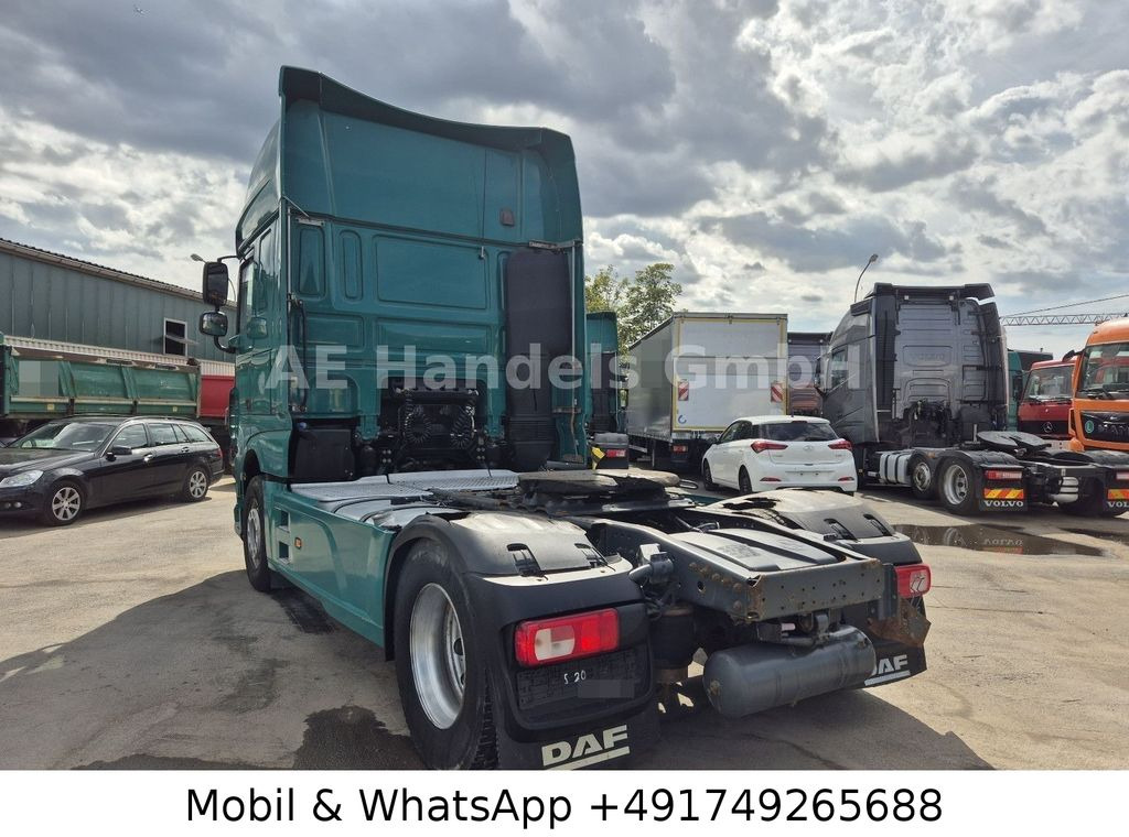 DAF XF 460 SSC BL *Retarder/Standklima/Vollspoiler - Nyergesvontató: 5 kép. DAF XF 460 SSC BL *Retarder/Standklima/Vollspoiler - Nyergesvontató: 5 kép.