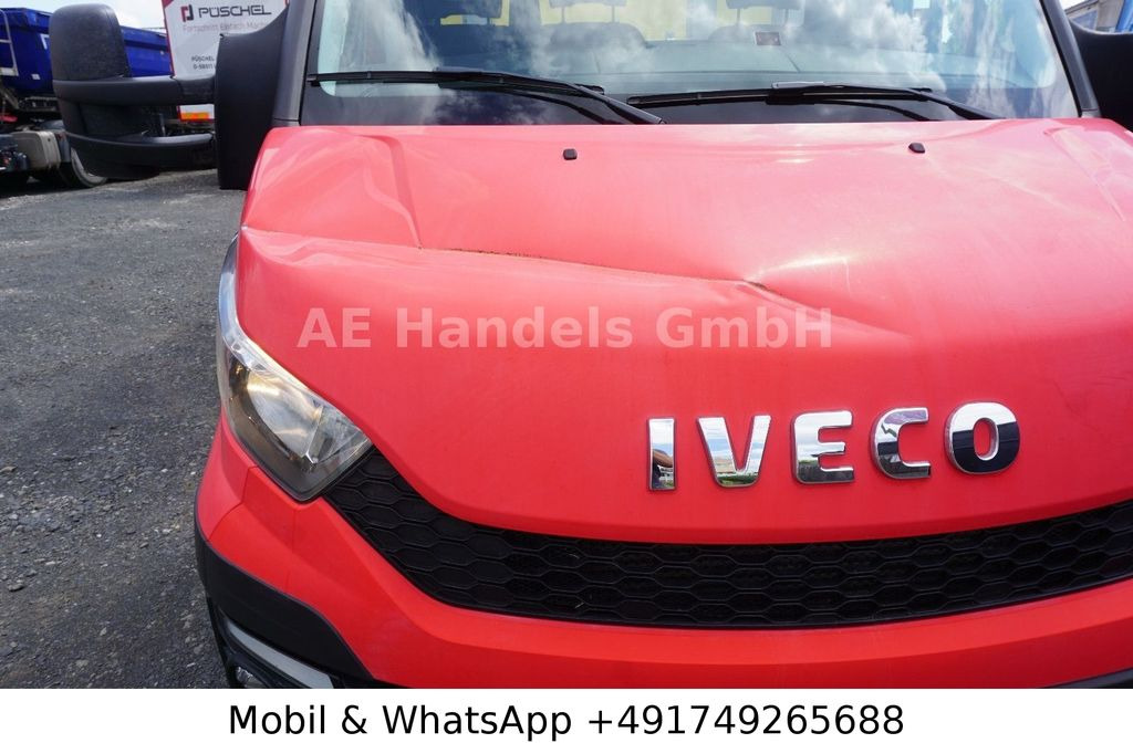 Iveco Daily 65c17 BL Sattelzug *Tempomat / Klima - Nyergesvontató: 3 kép. Iveco Daily 65c17 BL Sattelzug *Tempomat / Klima - Nyergesvontató: 3 kép.