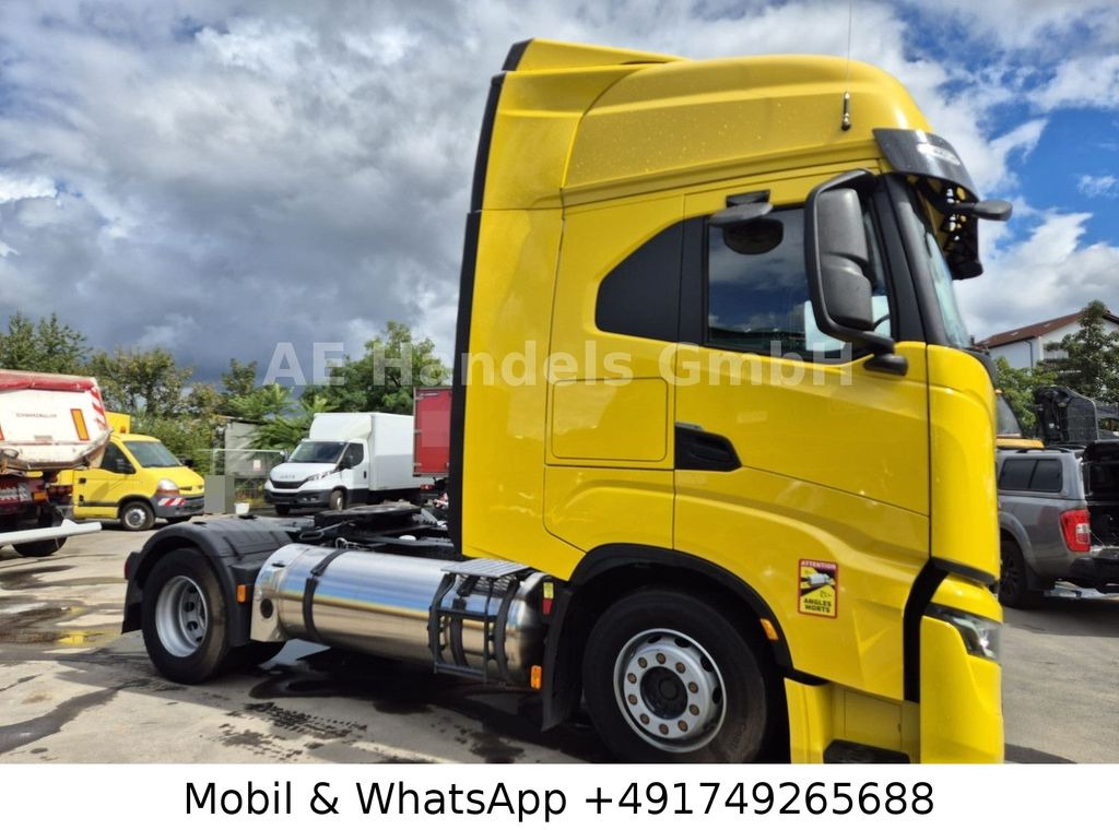 Iveco Stralis 460 S Way LNG BL *Retarder/LED/ACC/LDW - Nyergesvontató: 2 kép. Iveco Stralis 460 S Way LNG BL *Retarder/LED/ACC/LDW - Nyergesvontató: 2 kép.