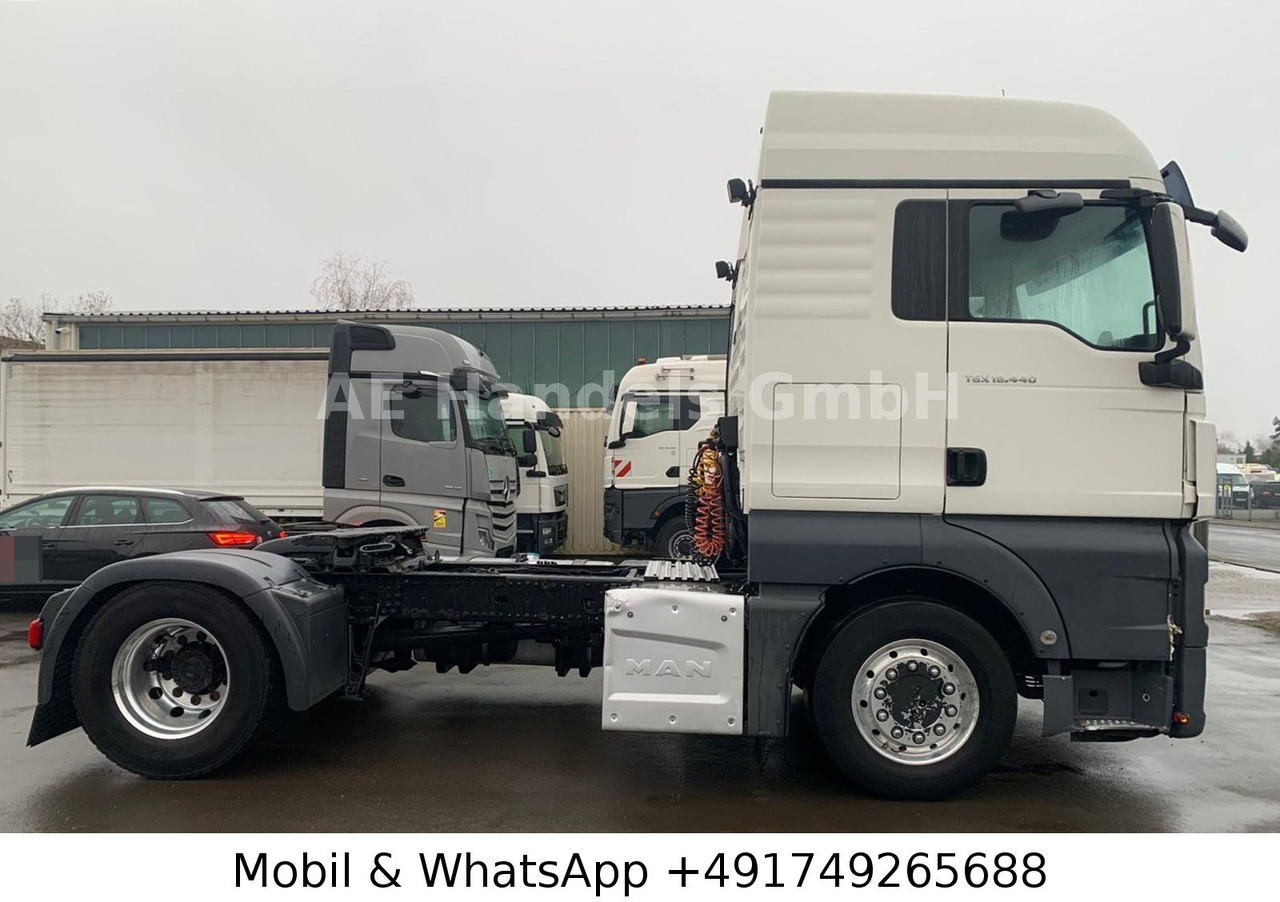 MAN TGX 18.440 ADR XLX BL *Retarder/ACC/Standklima - Nyergesvontató: 3 kép. MAN TGX 18.440 ADR XLX BL *Retarder/ACC/Standklima - Nyergesvontató: 3 kép.