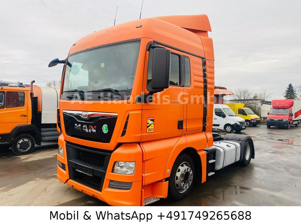 MAN TGX 18.440 XLX LL Low *Retarder/Manual/2xTank - Nyergesvontató: 1 kép. MAN TGX 18.440 XLX LL Low *Retarder/Manual/2xTank - Nyergesvontató: 1 kép.