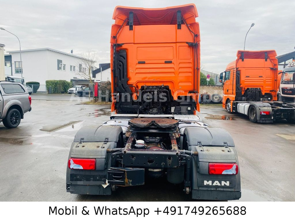MAN TGX 18.440 XLX LL Low *Retarder/Manual/2xTank - Nyergesvontató: 4 kép. MAN TGX 18.440 XLX LL Low *Retarder/Manual/2xTank - Nyergesvontató: 4 kép.