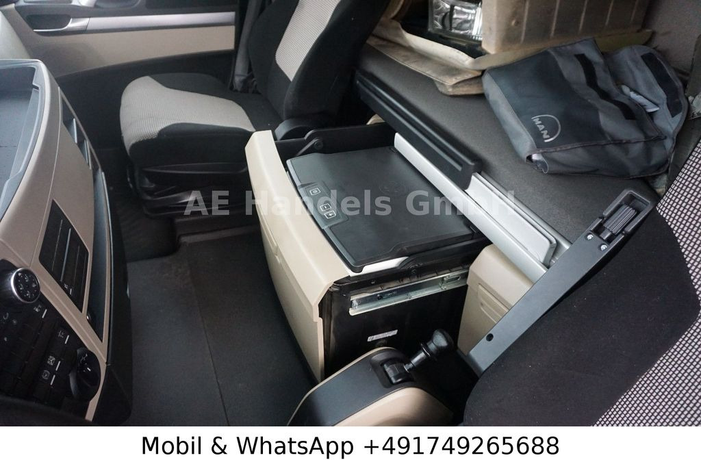Nyergesvontató MAN TGX 18.460 XLX 4x4 HydroDrive *Pritarder/1000L: 16 kép.