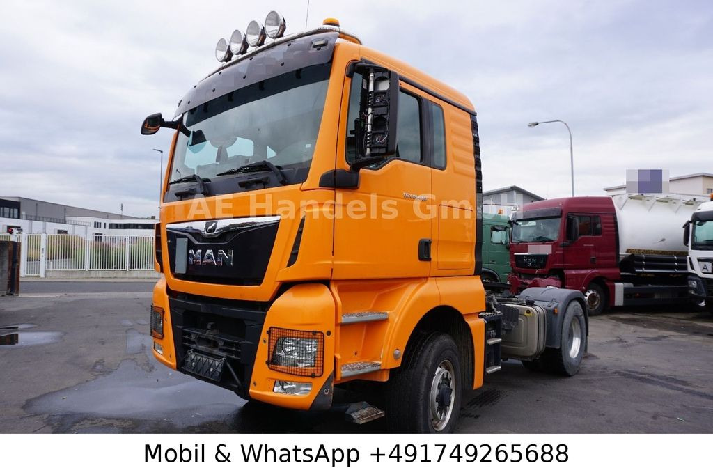MAN TGX 18.460 XLX BL 4x4 Allrad *Pritarder/AP/Hydr. - Nyergesvontató: 1 kép. MAN TGX 18.460 XLX BL 4x4 Allrad *Pritarder/AP/Hydr. - Nyergesvontató: 1 kép.