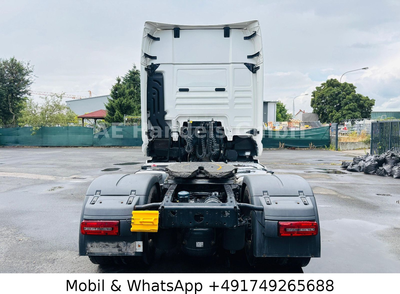 MAN TGX 18.510 GM BL *Retarder/2-Kreis-Hydr./Alcoa - Nyergesvontató: 4 kép. MAN TGX 18.510 GM BL *Retarder/2-Kreis-Hydr./Alcoa - Nyergesvontató: 4 kép.