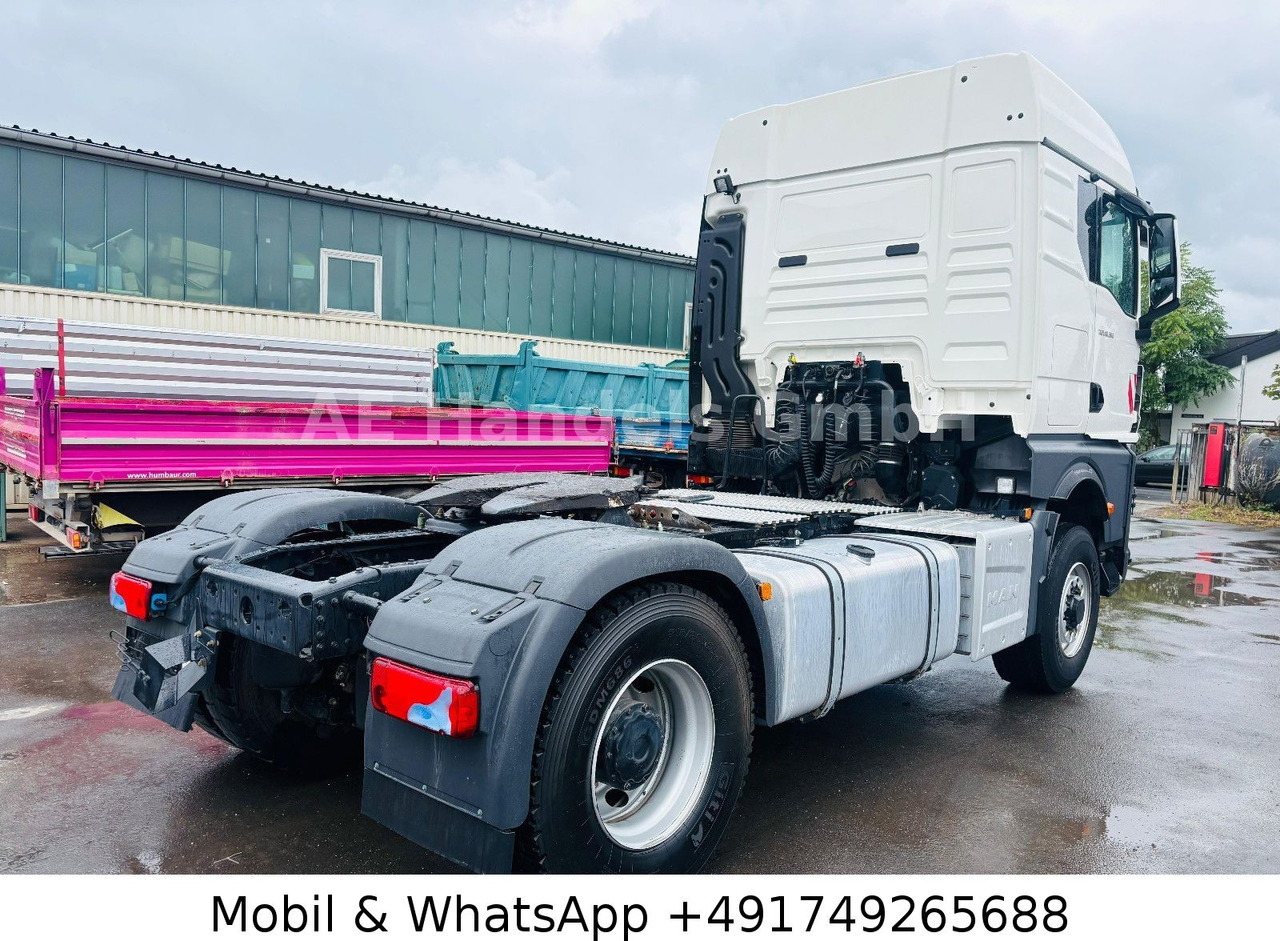 MAN TGX 18.510 GN BL 4x4 HydroDrive *Pritarder/AP - Nyergesvontató: 3 kép. MAN TGX 18.510 GN BL 4x4 HydroDrive *Pritarder/AP - Nyergesvontató: 3 kép.