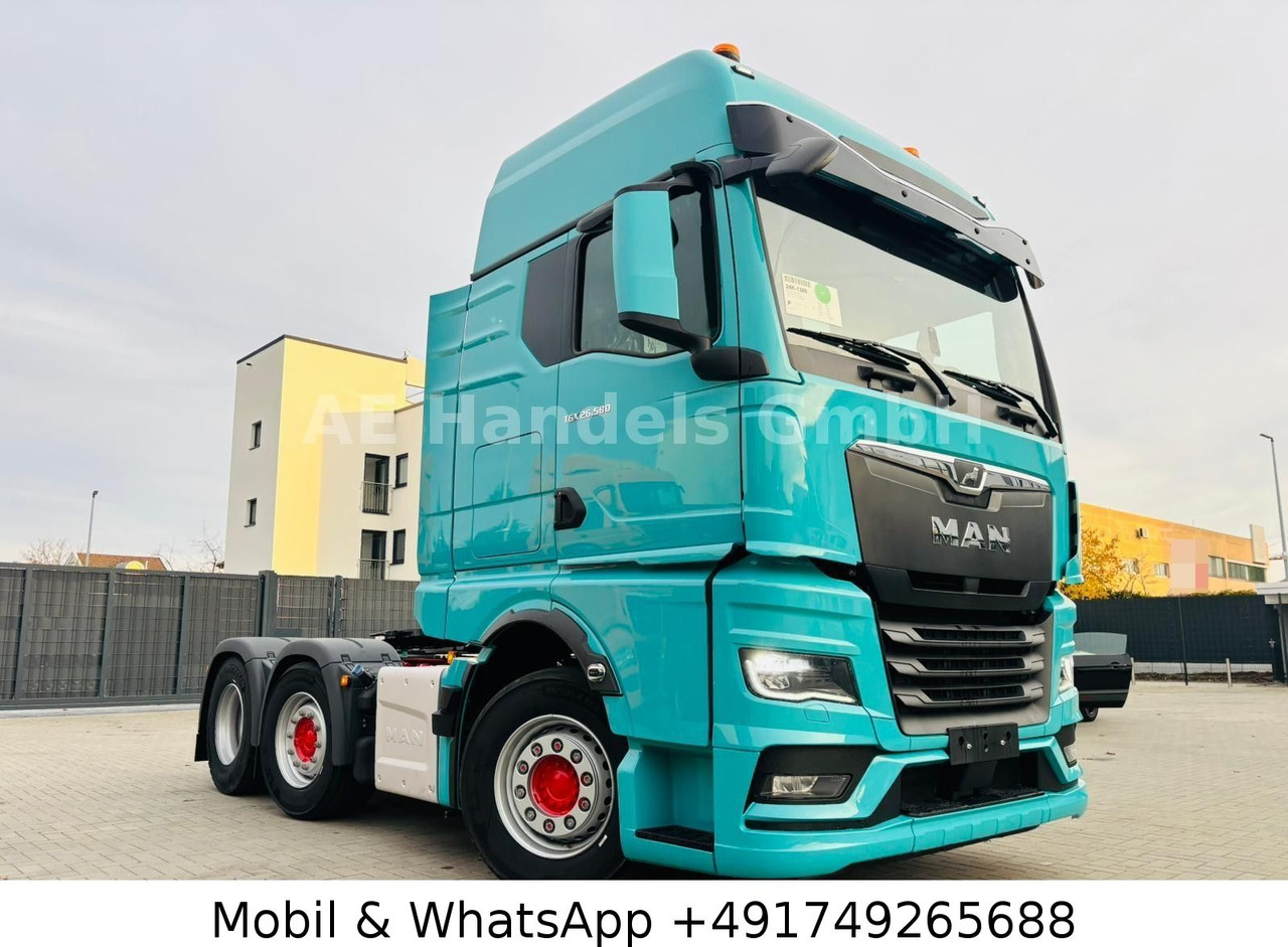 MAN TGX 26.580 GX BL 6x2 70t*Retarder/ACC/Standklima - Nyergesvontató: 1 kép. MAN TGX 26.580 GX BL 6x2 70t*Retarder/ACC/Standklima - Nyergesvontató: 1 kép.