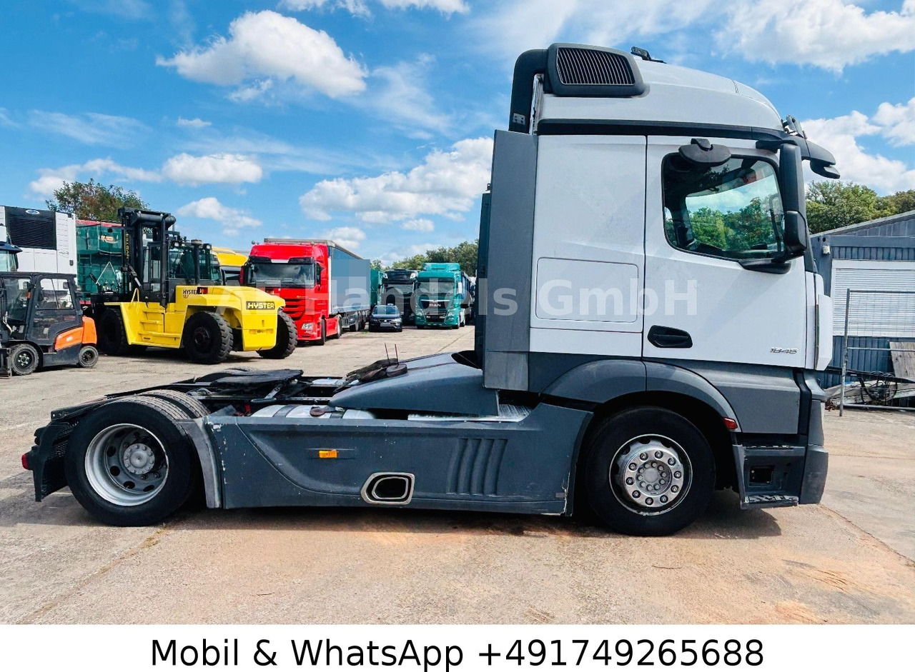Mercedes-Benz Actros 1845 L LL 4x2 LowDeck*Retarder/ACC/2xTank - Nyergesvontató: 2 kép. Mercedes-Benz Actros 1845 L LL 4x2 LowDeck*Retarder/ACC/2xTank - Nyergesvontató: 2 kép.