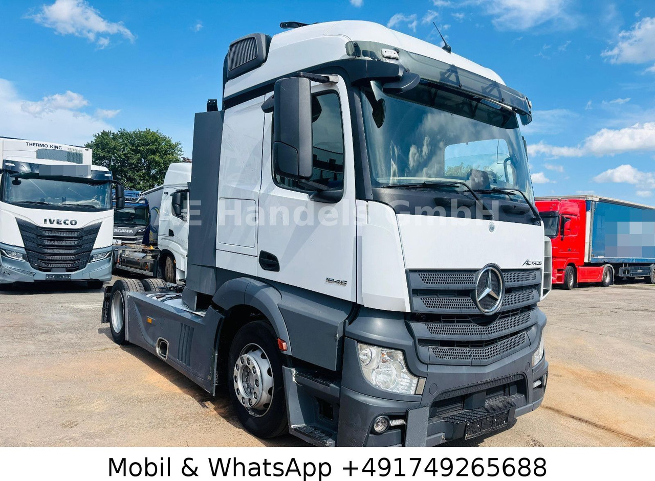 Mercedes-Benz Actros 1845 L LL 4x2 LowDeck*Retarder/ACC/2xTank - Nyergesvontató: 1 kép. Mercedes-Benz Actros 1845 L LL 4x2 LowDeck*Retarder/ACC/2xTank - Nyergesvontató: 1 kép.