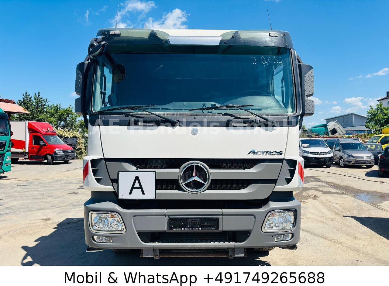Mercedes-Benz Actros III 1844 L BL *Retarder/1-KreisHydraulik - Nyergesvontató: 2 kép. Mercedes-Benz Actros III 1844 L BL *Retarder/1-KreisHydraulik - Nyergesvontató: 2 kép.