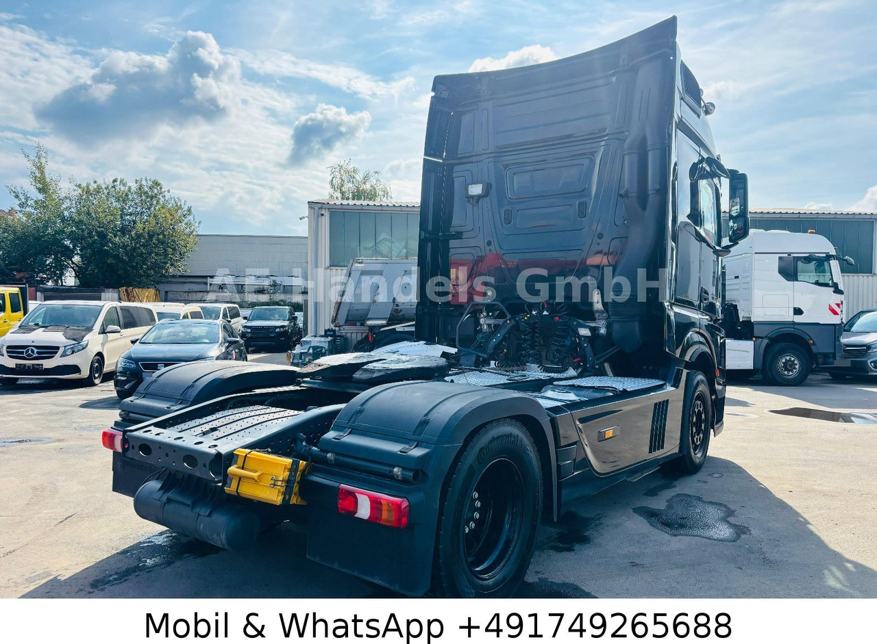 Mercedes-Benz Actros IV 1953 BigSpace LL *Retarder/2-Hydr./ACC - Nyergesvontató: 3 kép. Mercedes-Benz Actros IV 1953 BigSpace LL *Retarder/2-Hydr./ACC - Nyergesvontató: 3 kép.