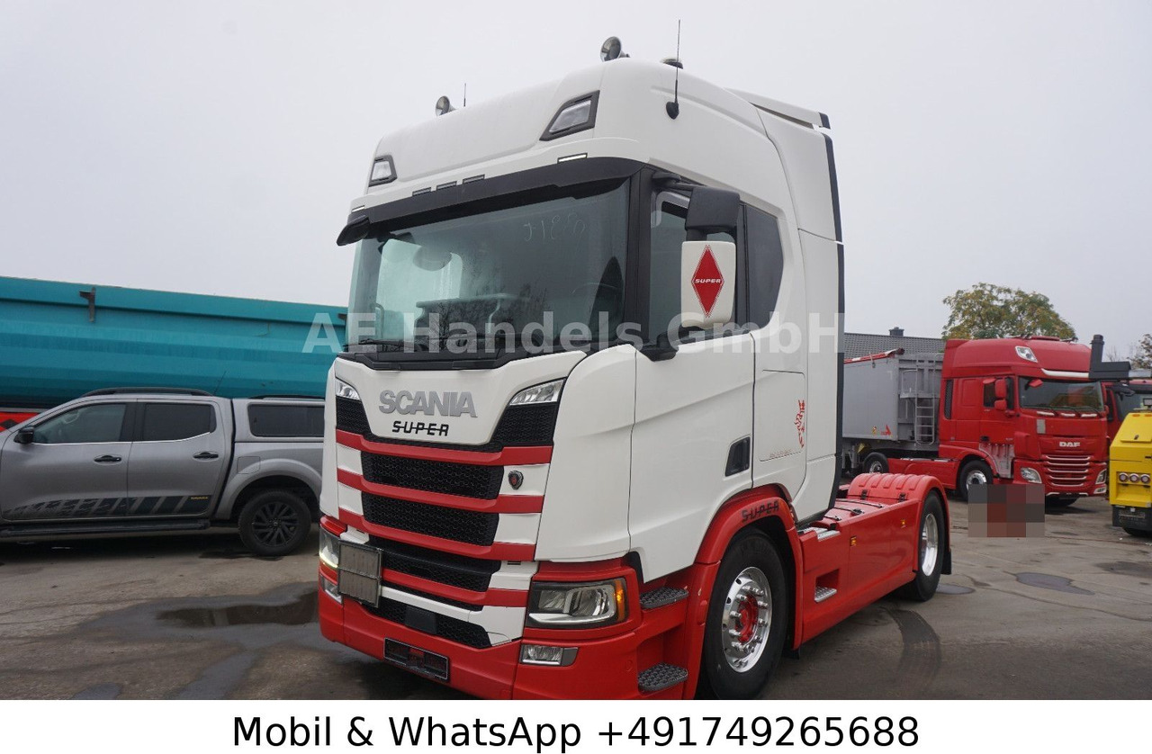 Scania R450 HighLine LL *Retarder/ADR/ACC/Vollspoiler - Nyergesvontató: 1 kép. Scania R450 HighLine LL *Retarder/ADR/ACC/Vollspoiler - Nyergesvontató: 1 kép.