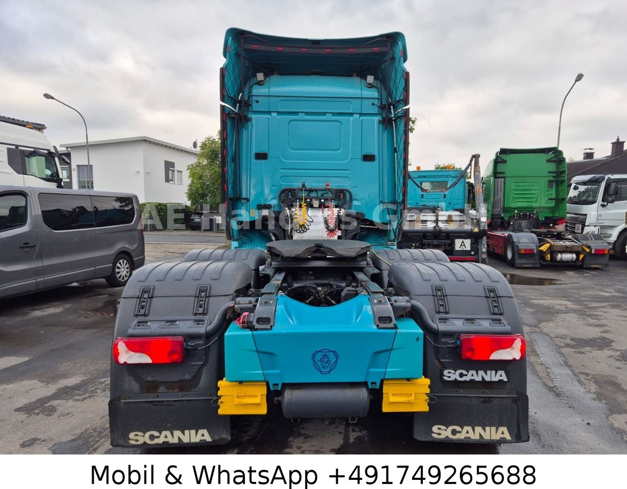 Scania R520 V8 TopLine BL 6x2 *Retarder/ACC/Lenk+Lift - Nyergesvontató: 4 kép. Scania R520 V8 TopLine BL 6x2 *Retarder/ACC/Lenk+Lift - Nyergesvontató: 4 kép.