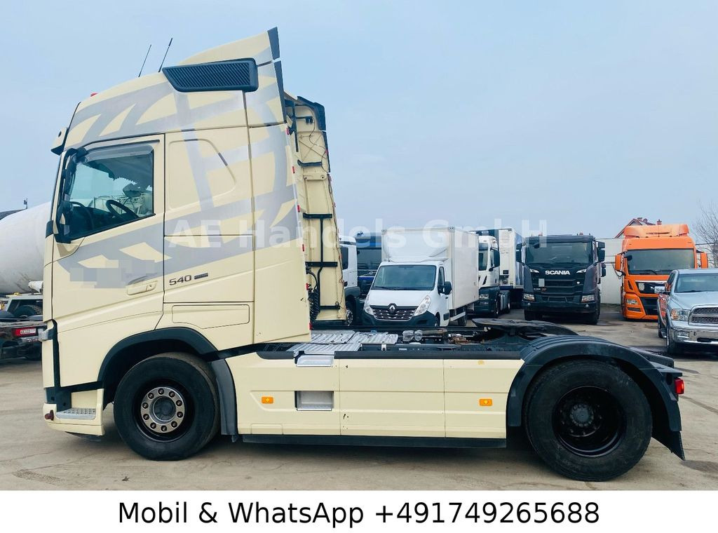 Volvo FH 540 Globe BL I-Shift Dual*VEB/2-KreisHydr/ACC - Nyergesvontató: 2 kép. Volvo FH 540 Globe BL I-Shift Dual*VEB/2-KreisHydr/ACC - Nyergesvontató: 2 kép.