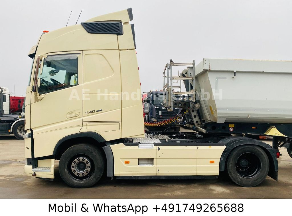 Volvo FH 540 Globe BL I-Shift Dual*VEB/2-KreisHydr/ACC - Nyergesvontató: 2 kép. Volvo FH 540 Globe BL I-Shift Dual*VEB/2-KreisHydr/ACC - Nyergesvontató: 2 kép.