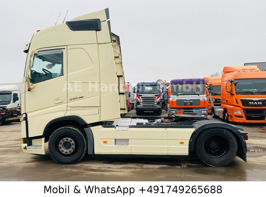Volvo FH 540 Globe BL I-Shift Dual*VEB/2-KreisHydr/ACC - Nyergesvontató: 2 kép. Volvo FH 540 Globe BL I-Shift Dual*VEB/2-KreisHydr/ACC - Nyergesvontató: 2 kép.