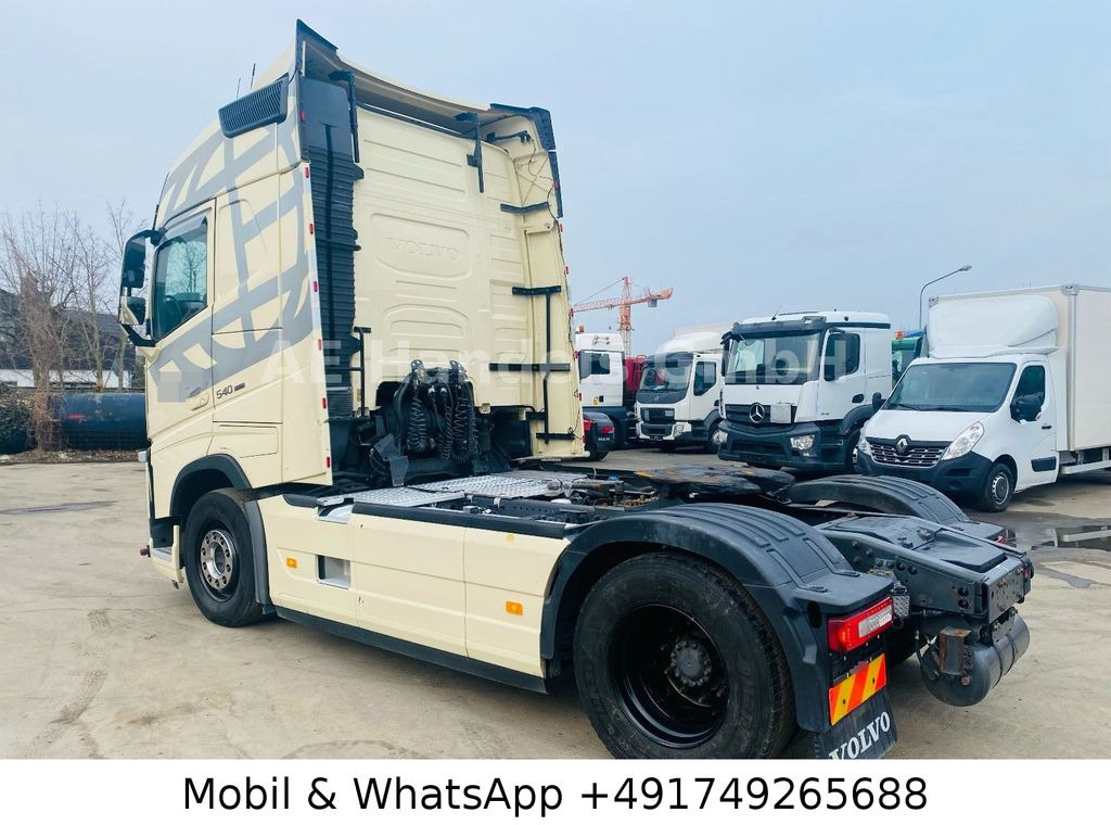 Volvo FH 540 Globe BL I-Shift Dual*VEB/2-KreisHydr/ACC - Nyergesvontató: 3 kép. Volvo FH 540 Globe BL I-Shift Dual*VEB/2-KreisHydr/ACC - Nyergesvontató: 3 kép.