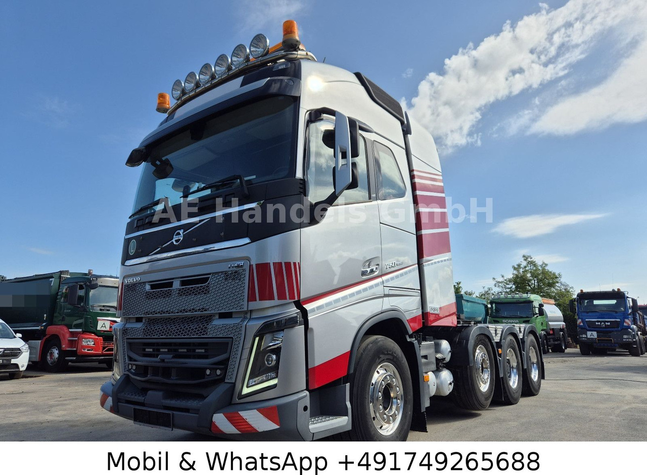 Volvo FH 750 Globe XL LL 8x4 *Retarder/Turbo-Compound - Nyergesvontató: 2 kép. Volvo FH 750 Globe XL LL 8x4 *Retarder/Turbo-Compound - Nyergesvontató: 2 kép.