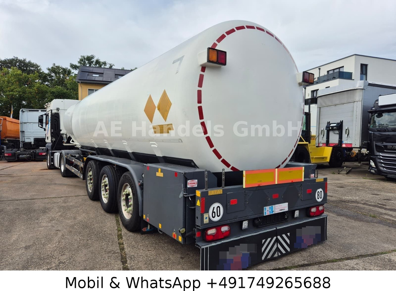 ROHR TAL-A-MKZA *43m³/1xKammer/Mineralöle-Kl.-3/Alcoa - Tartályos félpótkocsi: 4 kép. ROHR TAL-A-MKZA *43m³/1xKammer/Mineralöle-Kl.-3/Alcoa - Tartályos félpótkocsi: 4 kép.