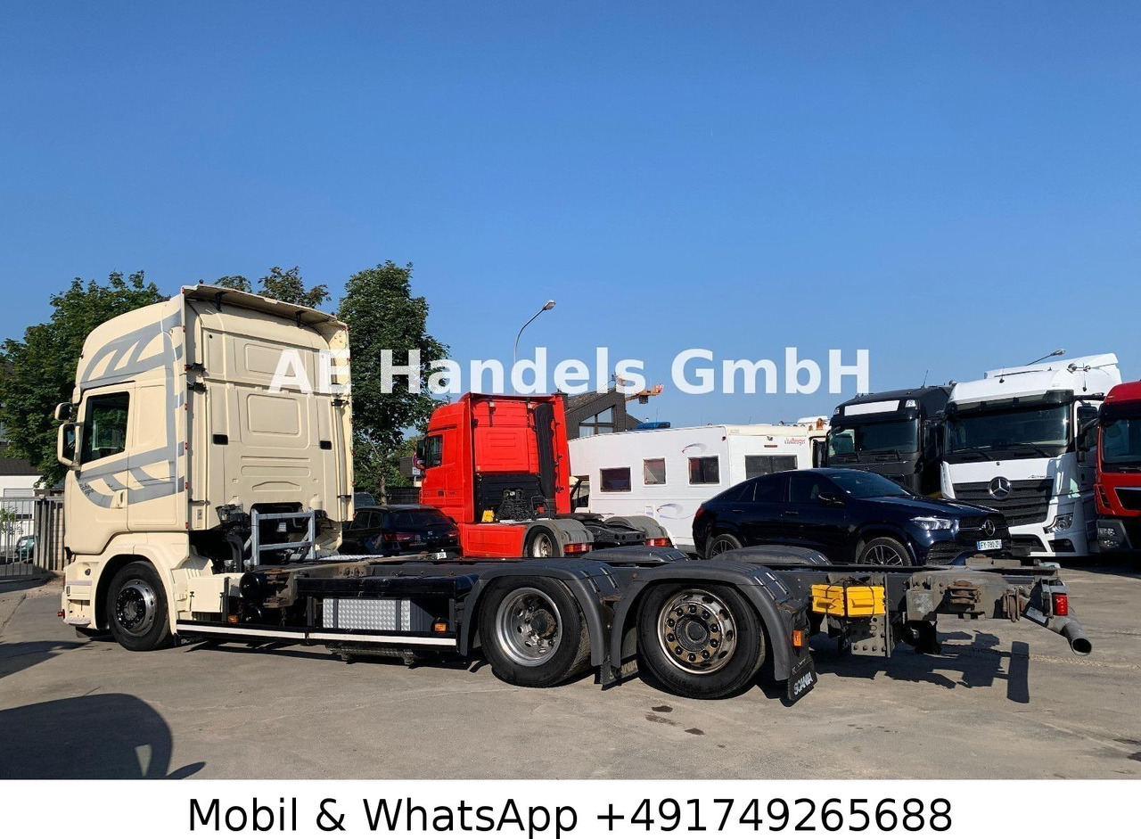 Scania R450 TopLine LL 6x2 BDF *Retarder/2xTank/ACC/AHK - Cserefelépítményes teherautó: 3 kép. Scania R450 TopLine LL 6x2 BDF *Retarder/2xTank/ACC/AHK - Cserefelépítményes teherautó: 3 kép.