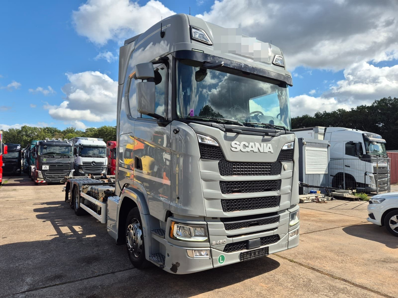 Scania S450 HighLine BDF *Retarder/Lenk+Lift/Multi/LBW - Alvaz teherautó: 1 kép. Scania S450 HighLine BDF *Retarder/Lenk+Lift/Multi/LBW - Alvaz teherautó: 1 kép.