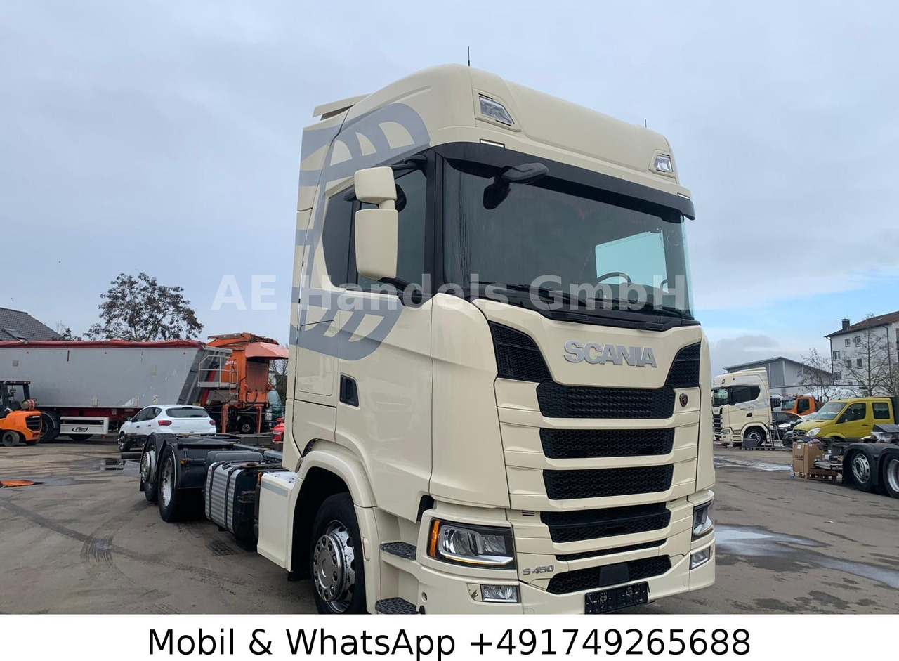 Scania S450 HighLine LL 6x2 BDF*Retarder/AHK/2xTank/ACC - Cserefelépítményes teherautó: 1 kép. Scania S450 HighLine LL 6x2 BDF*Retarder/AHK/2xTank/ACC - Cserefelépítményes teherautó: 1 kép.