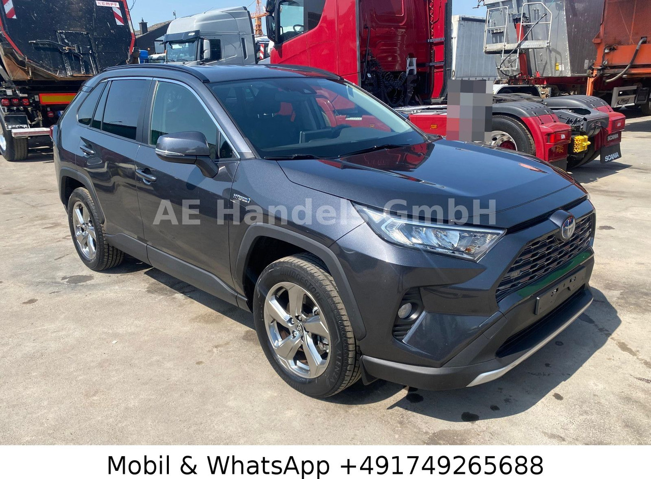 Toyota RAV4 Plug-in Hybrid 131KW 4x4 *ACC/Kamera/LDW - Terepjáró/ SUV: 1 kép. Toyota RAV4 Plug-in Hybrid 131KW 4x4 *ACC/Kamera/LDW - Terepjáró/ SUV: 1 kép.