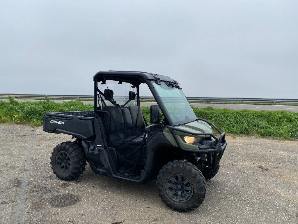 Bombardier CAN-AM / BOMBARDIER BRP HD8 endommagé - ATV/ Quad: 3 kép. Bombardier CAN-AM / BOMBARDIER BRP HD8 endommagé - ATV/ Quad: 3 kép.