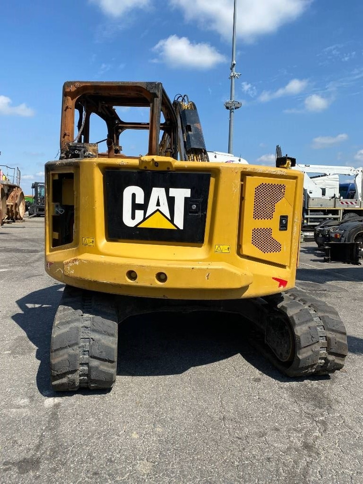 CAT CAT 308 CR avec Certificat CE Origine Française - Lánctalpas kotró: 5 kép. CAT CAT 308 CR avec Certificat CE Origine Française - Lánctalpas kotró: 5 kép.