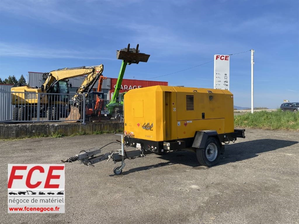 Doosan 12/205 Stage V / BOBCAT PA12.20 1er Main endommagé - Légkompresszor: 1 kép. Doosan 12/205 Stage V / BOBCAT PA12.20 1er Main endommagé - Légkompresszor: 1 kép.