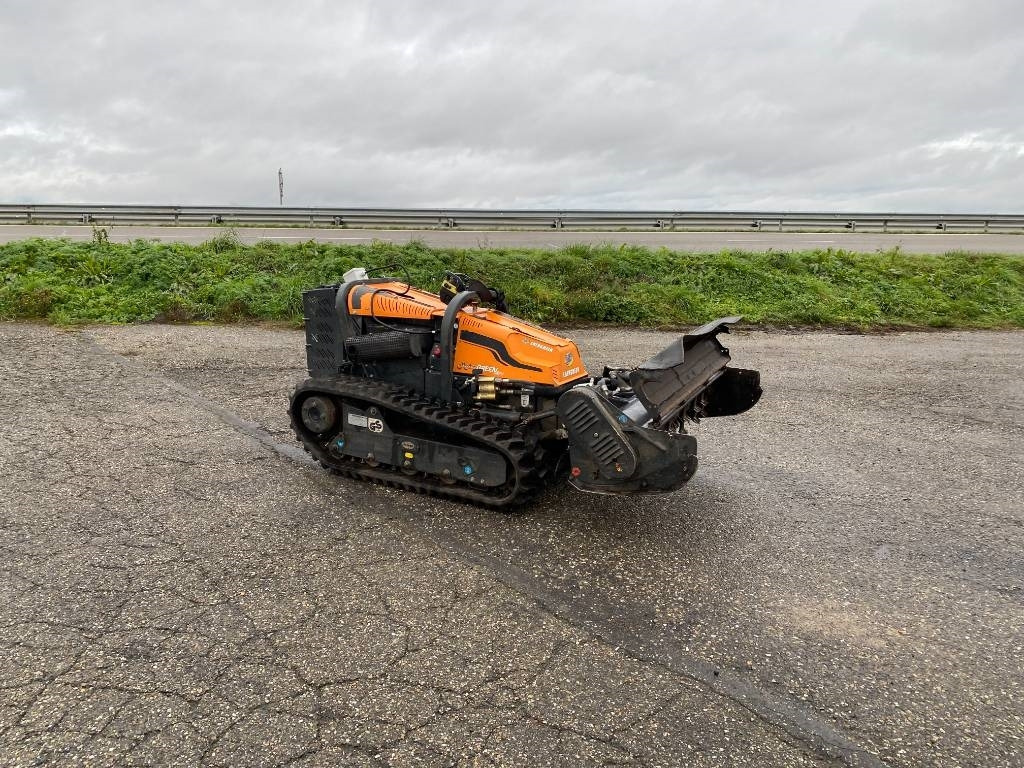 Energreen ENERGREEN ROBOGREEN EVO + HEAD 130 1er Main - Kommunális traktor: 3 kép. Energreen ENERGREEN ROBOGREEN EVO + HEAD 130 1er Main - Kommunális traktor: 3 kép.