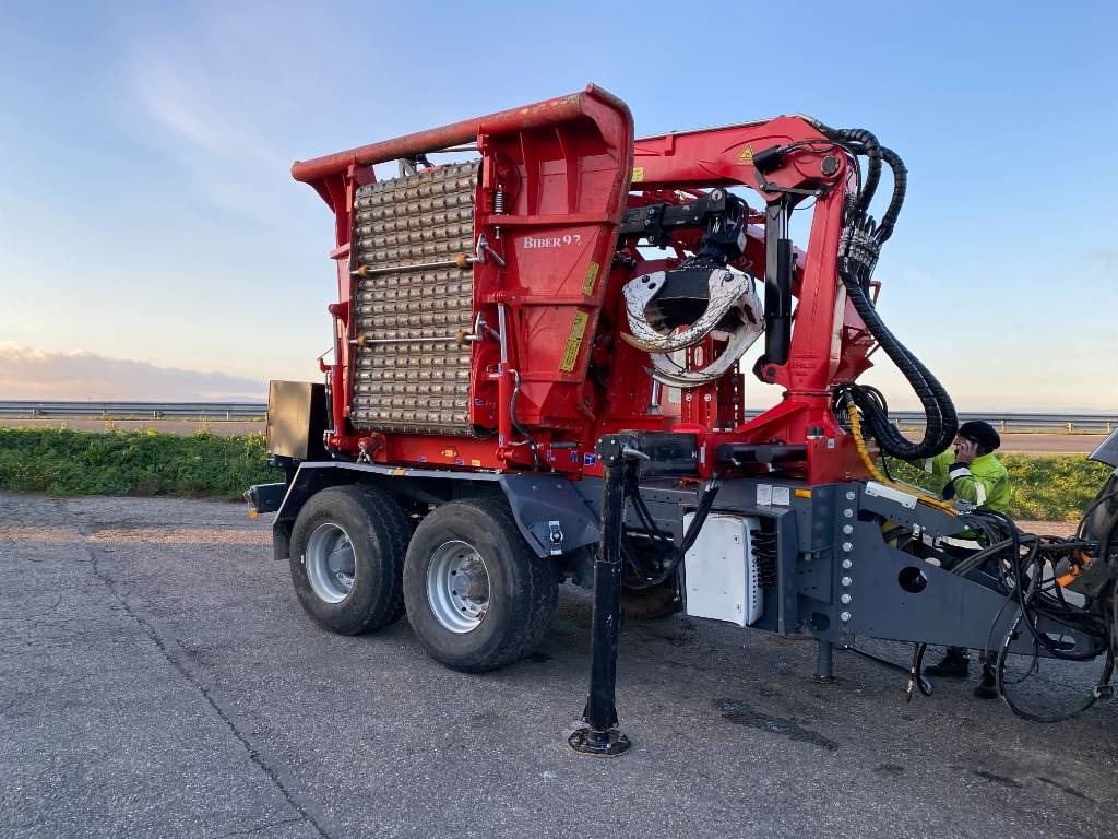 Eschlböck Eschlböck Biber 92ZK/PALFINGER M70F101 - - Faaprító: 3 kép. Eschlböck Eschlböck Biber 92ZK/PALFINGER M70F101 - - Faaprító: 3 kép.